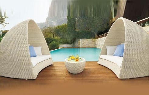 Bộ bàn ghế bể bơi dạng vòm ZXFC001 với thiết kế độc đáo và được làm từ nhựa giả mây cao cấp sẽ tạo nên cơn sốt trong thời gian sắp tới.
