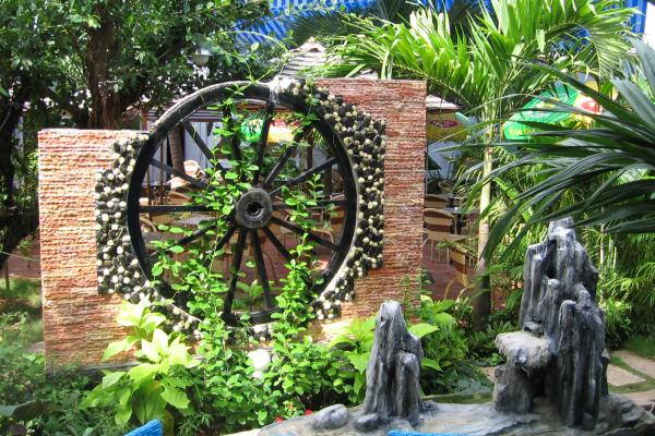 Làm mới không gian sân vườn với Nội thất sân vườn