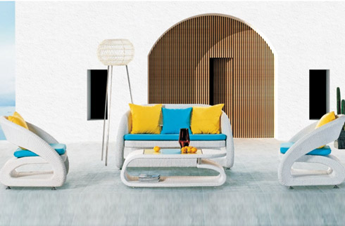 Ghế sofa ngoài trời – bí quyết cho không gian sân vườn gia đình thêm đẳng cấp