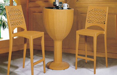 Bộ bàn ghế ngoài trời chất liệu nhựa giả mây cho quán café