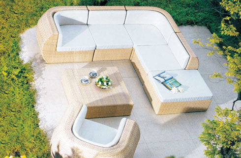 Gợi ý mẫu ghế sofa ngoài trời cho sân vườn hiện đại