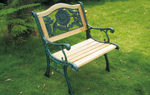 Mách bạn cách kê bàn ghế sân vườn cho không gian ngoại thất thêm ấn tượng