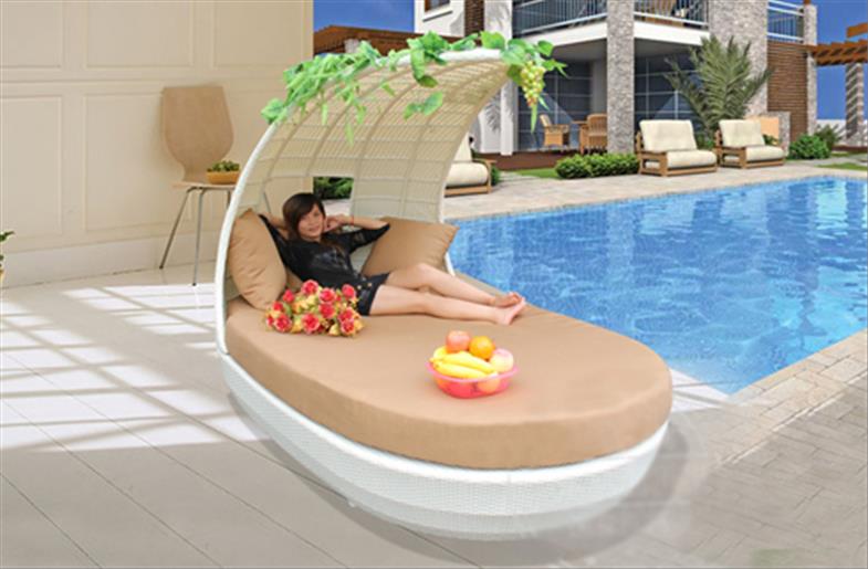 Cách chọn màu sắc giường nằm bể bơi mang đến những trải nghiệp tuyệt vời