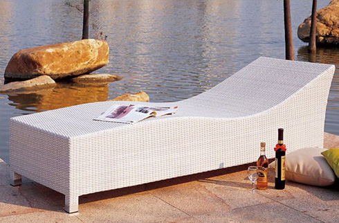 Địa chỉ bán giường nằm bể bơi uy tín chất lượng số một tại Hà Nội