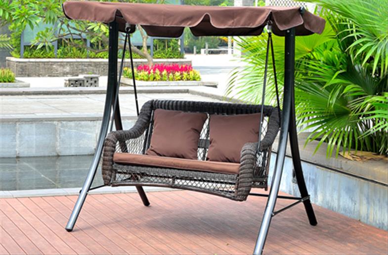 dia-chi-ban-xich-du-ngoai-troi-nhap-khau-chat-luong-tot-4