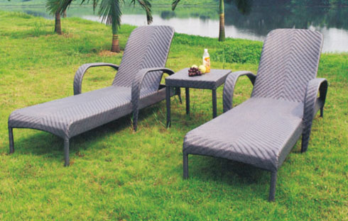 Những mẫu giường nằm bể bơi nhựa giả mây bền đẹp, thư giãn