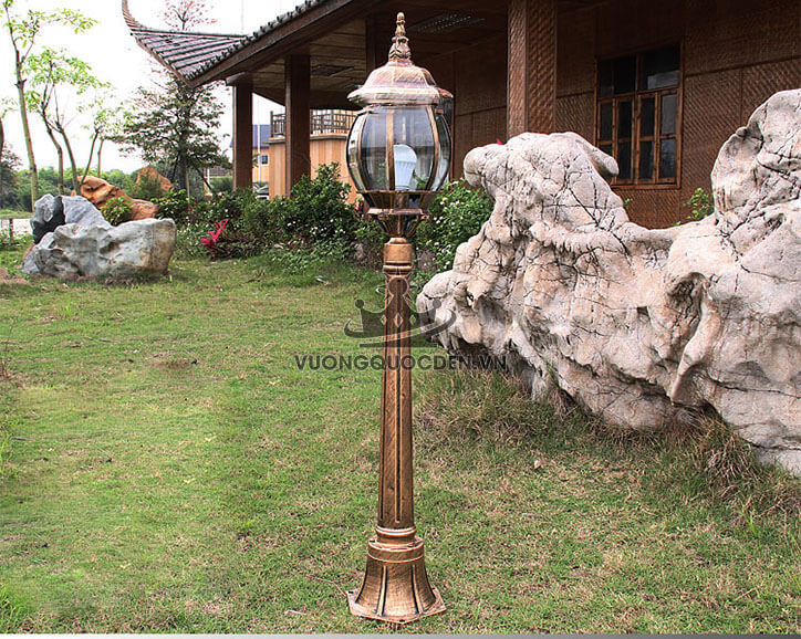 Hướng dẫn cách chọn đèn trụ trang trí sân vườn phù hợp