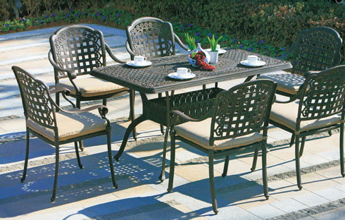 Hướng dẫn cách lựa chọn bàn ghế sân vườn đẹp cho không gian ngoại thất