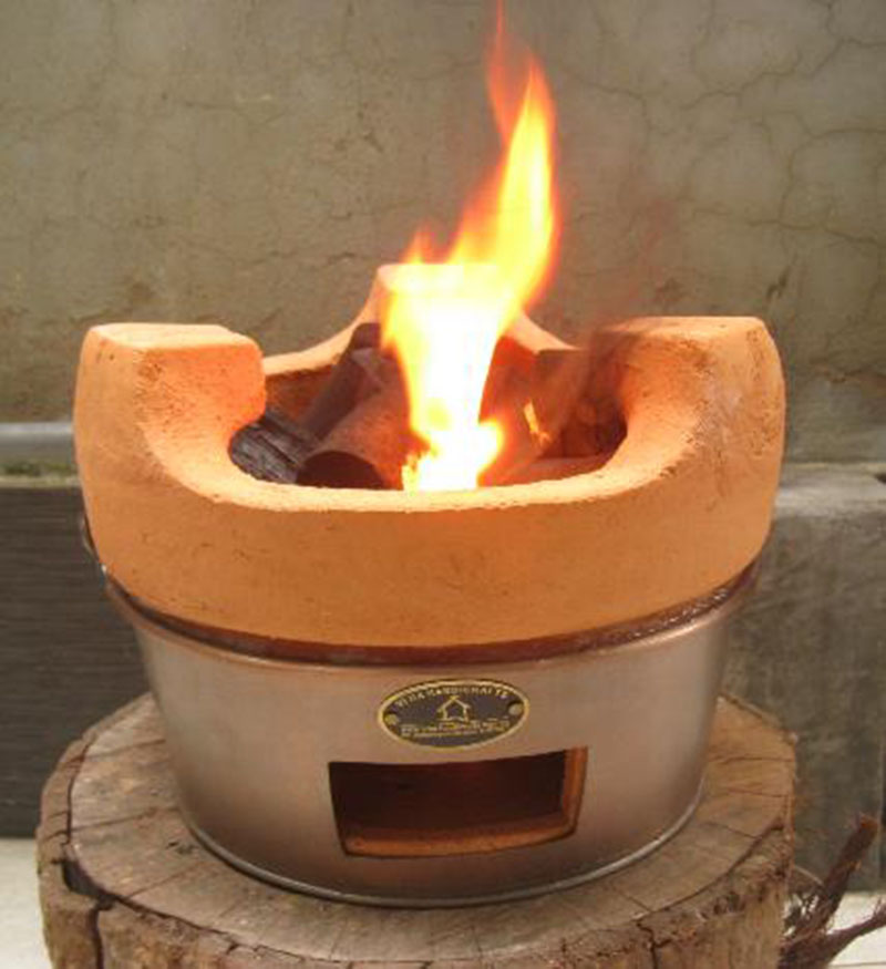 Cần mang bếp và chiếu vào nhà trước tiên