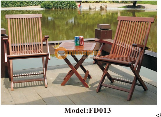 Ghế nhựa giả gỗ ngoài trời
