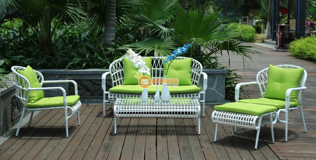 Bàn ghế ngoài trời nhập khẩu bằng nhựa giả mây