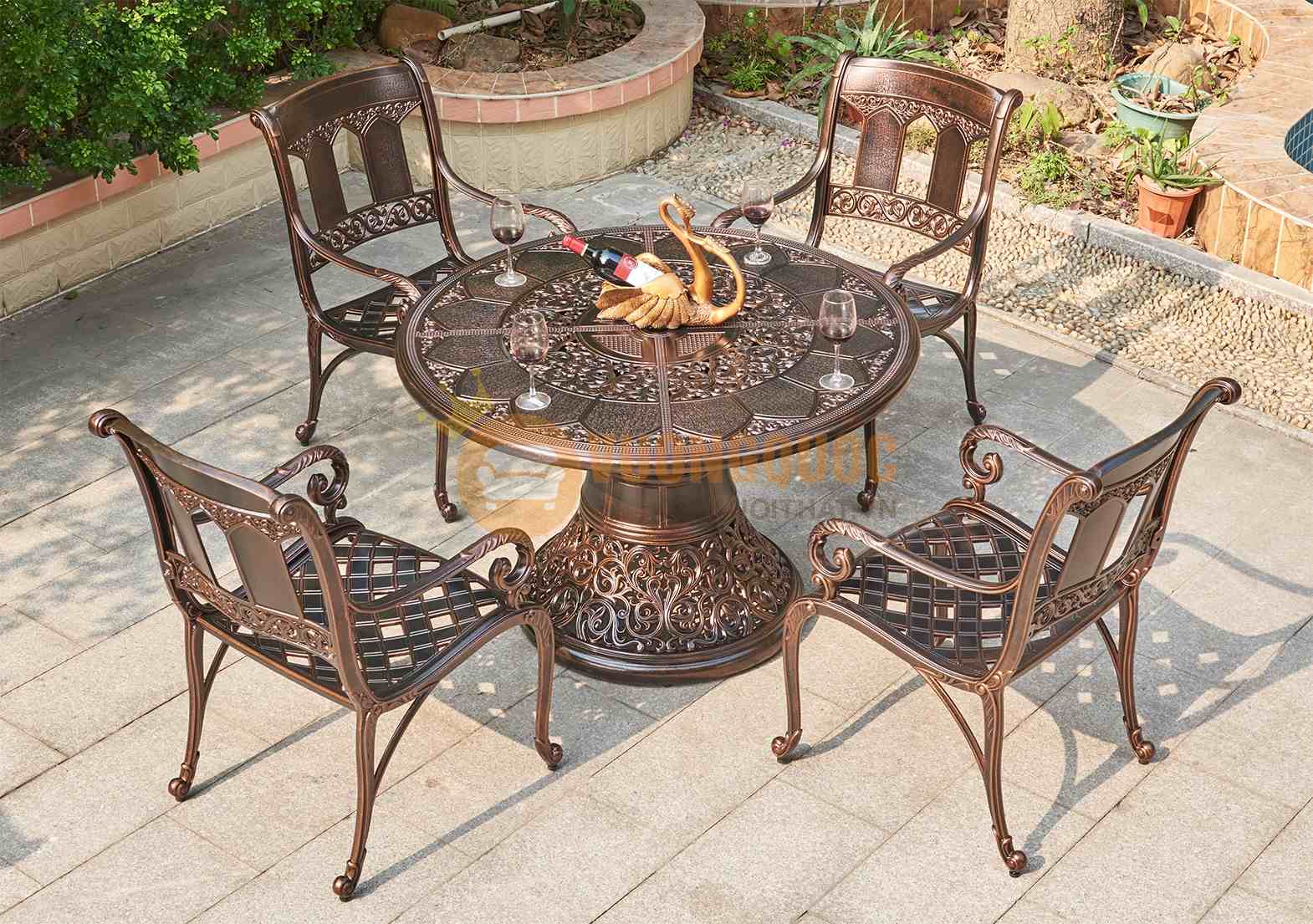 Bộ bàn ghế sân vườn cao cấp sang trọng ZXM118FK019